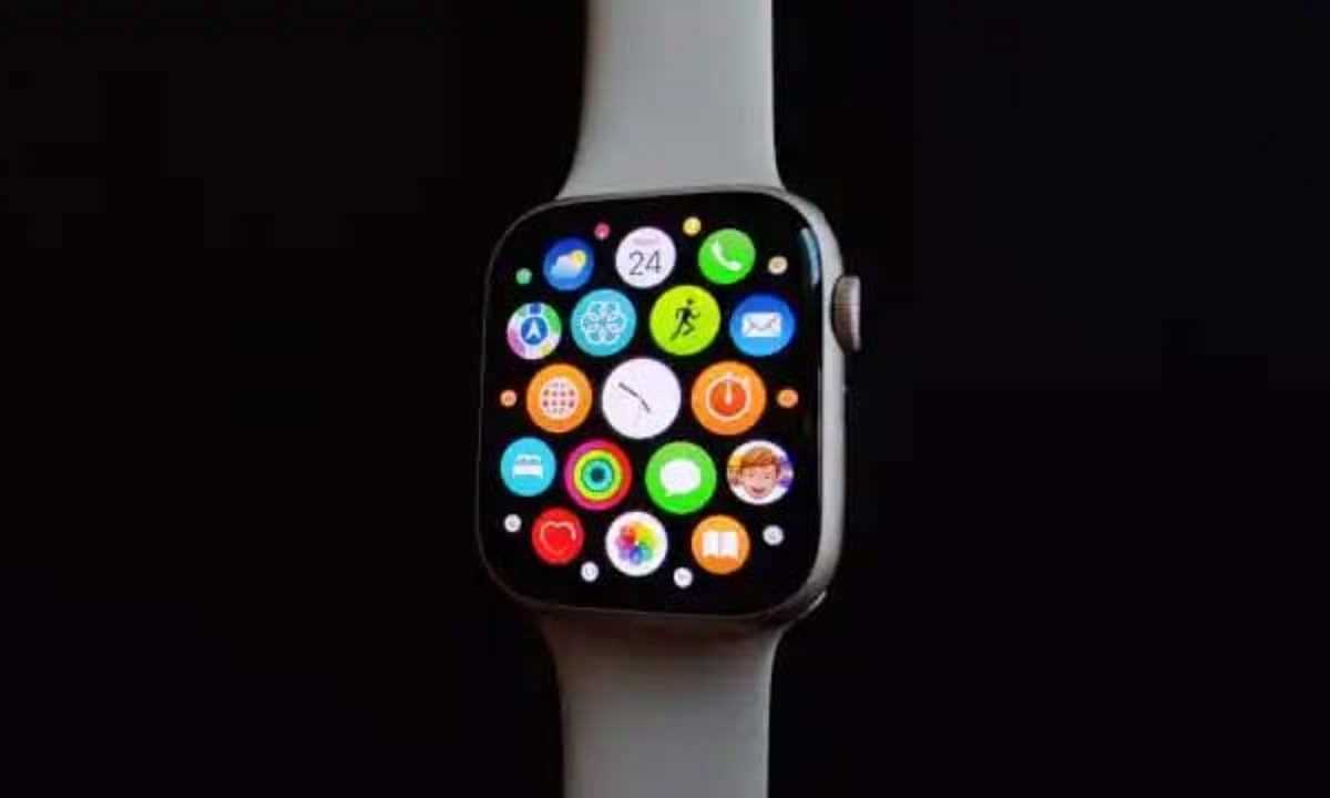 एप्पल वॉच ने शख्स को घातक आंतरिक रक्तस्राव से बचाया एप्पल वॉच ने शख्स को घातक आंतरिक रक्तस्राव से बचाया